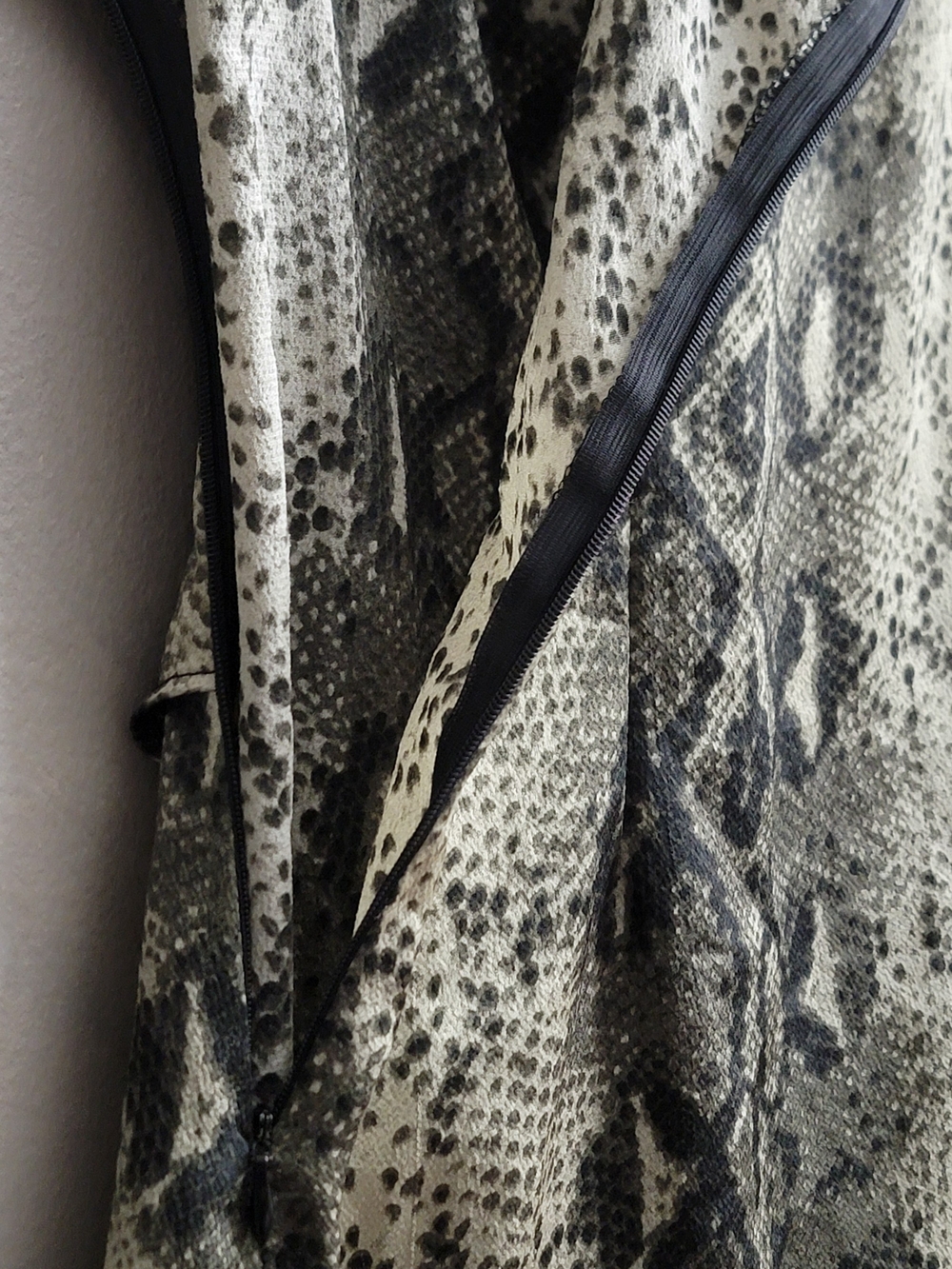 NAANAA Snake Print Slip Dress in Green and Black - Picture 7 of 8